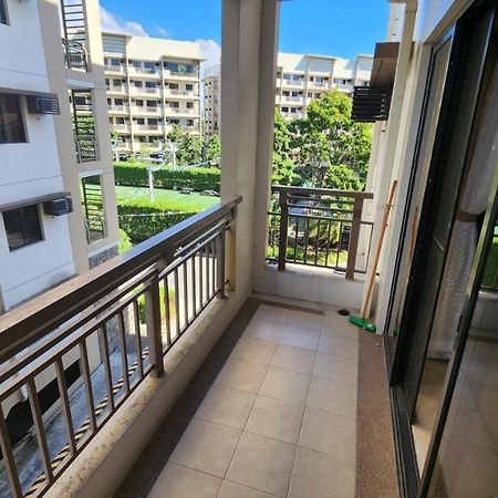 Asteria Residences 3 Bedroom And 2 Baths Manila Exteriör bild